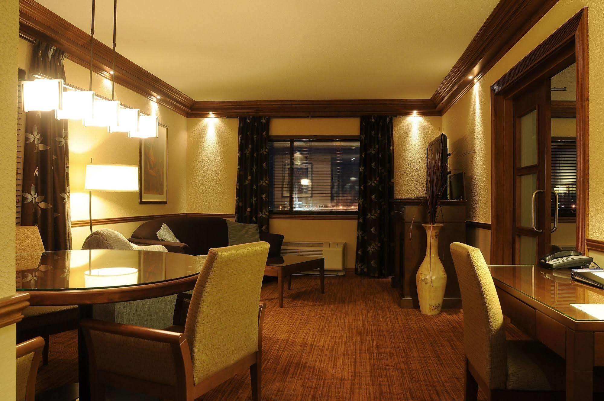 Hotel Le Montagnais Saguenay Luaran gambar